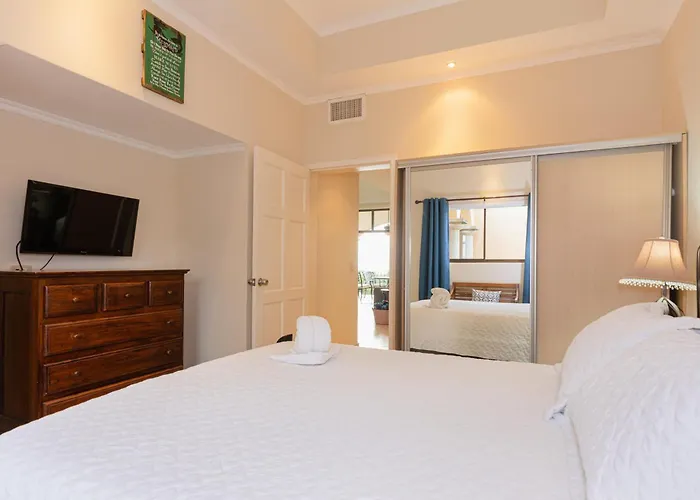 Sunrise 48- 3 Bedroom Ocean View Penthouse Apartment Tamarindo